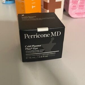 Perricone MD Cold Plasma Plus+ Eye Treatment in Black Box